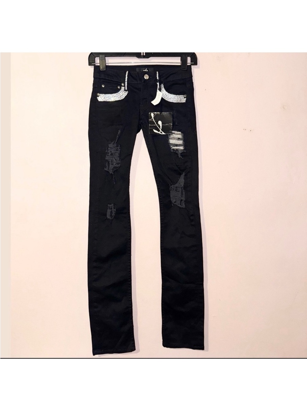 A7 Black Swarovski Embellished Crystals
Distressed Jeans Size 24 NWT!